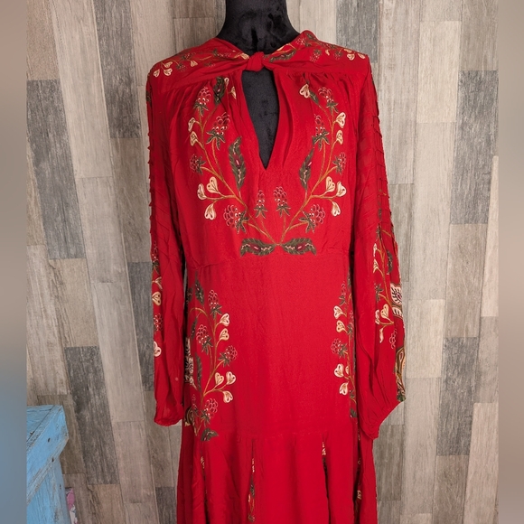 Farm Rio Berry Red Maxi Dress NWT - Picture 9 of 16